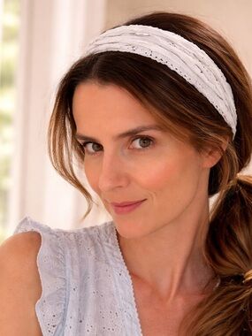 Nordstrom White Lace Ruffle Headband with Black Trim